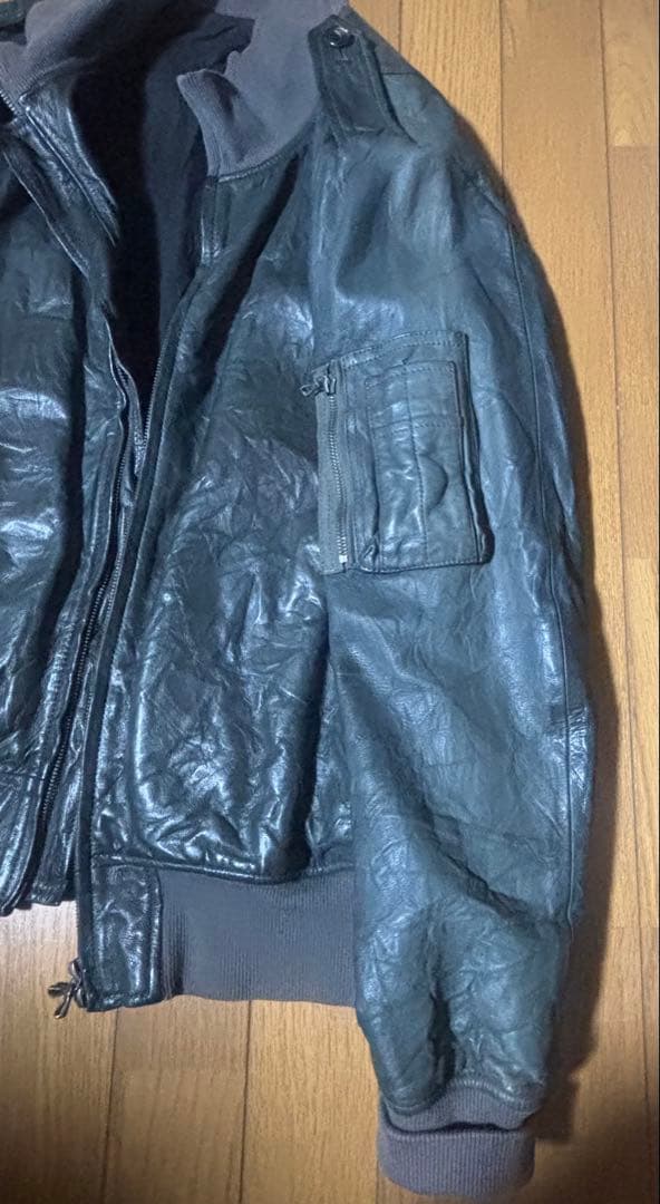 アタッチメント黒レザーシングルライダースジャケット