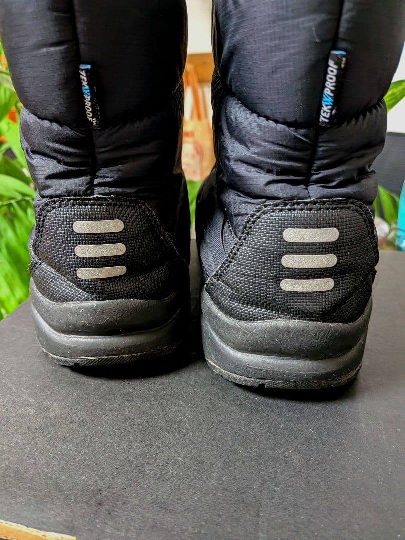 THE NORTH FACE 　ヌプシ　スノーブーツ♪