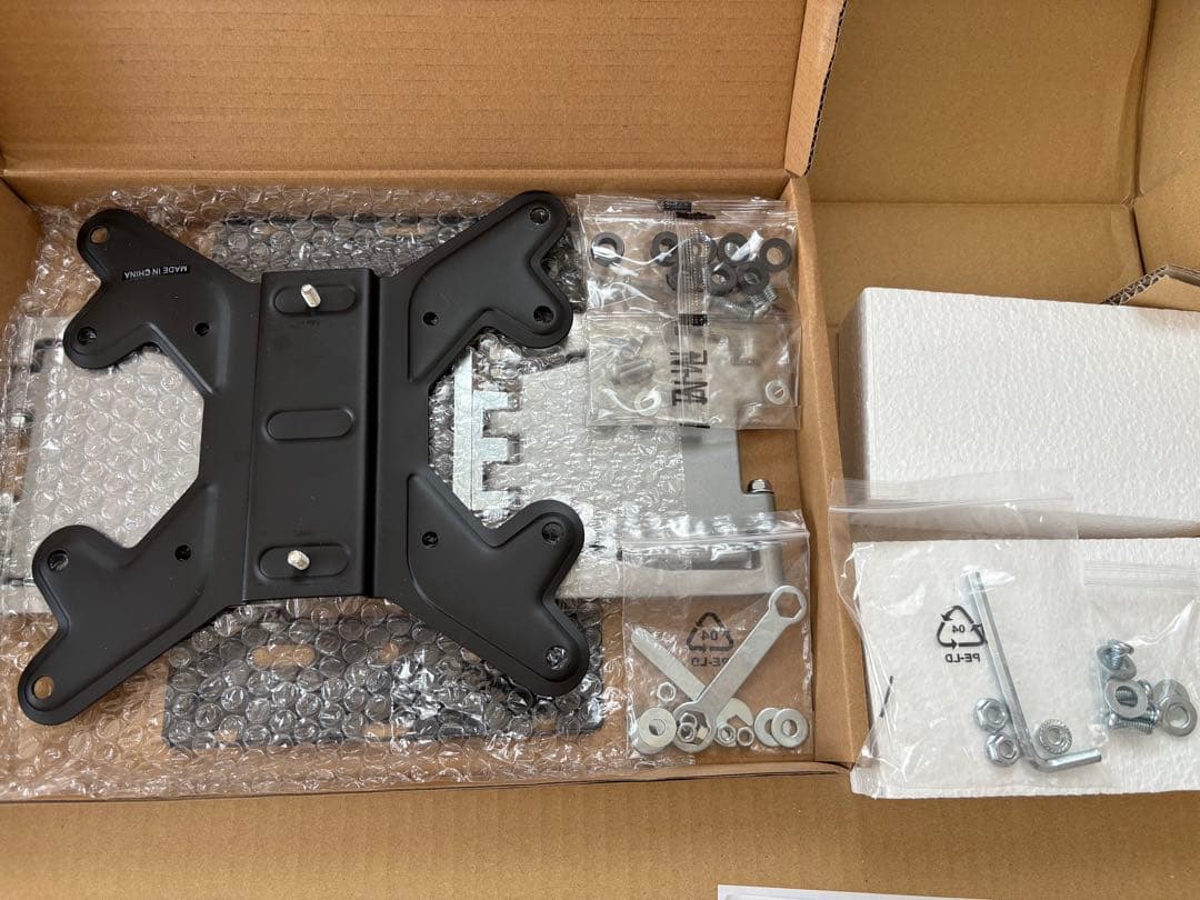 ASNR　TVセッター壁美人