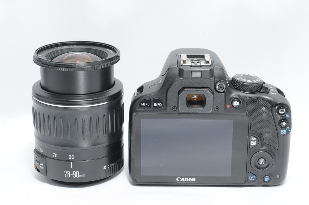 ご家族を綺麗に残す❗️Canon Kiss X7✨小型・軽量で届いてすぐに使える