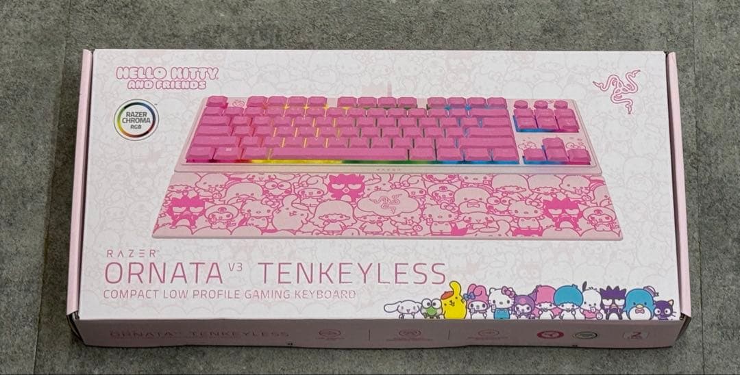 新品未開封レイザーOrnata V3 Tenkeyless HelloKitty