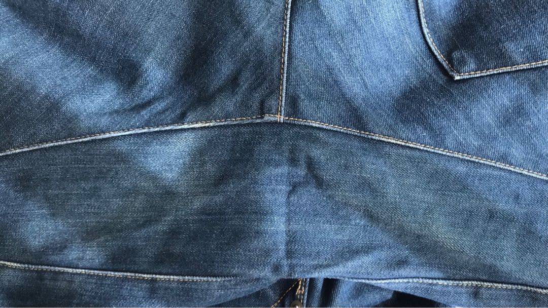 00s 初期 リーバイス エンジニアードジーンズ ルーズ 立体裁断デニム W28