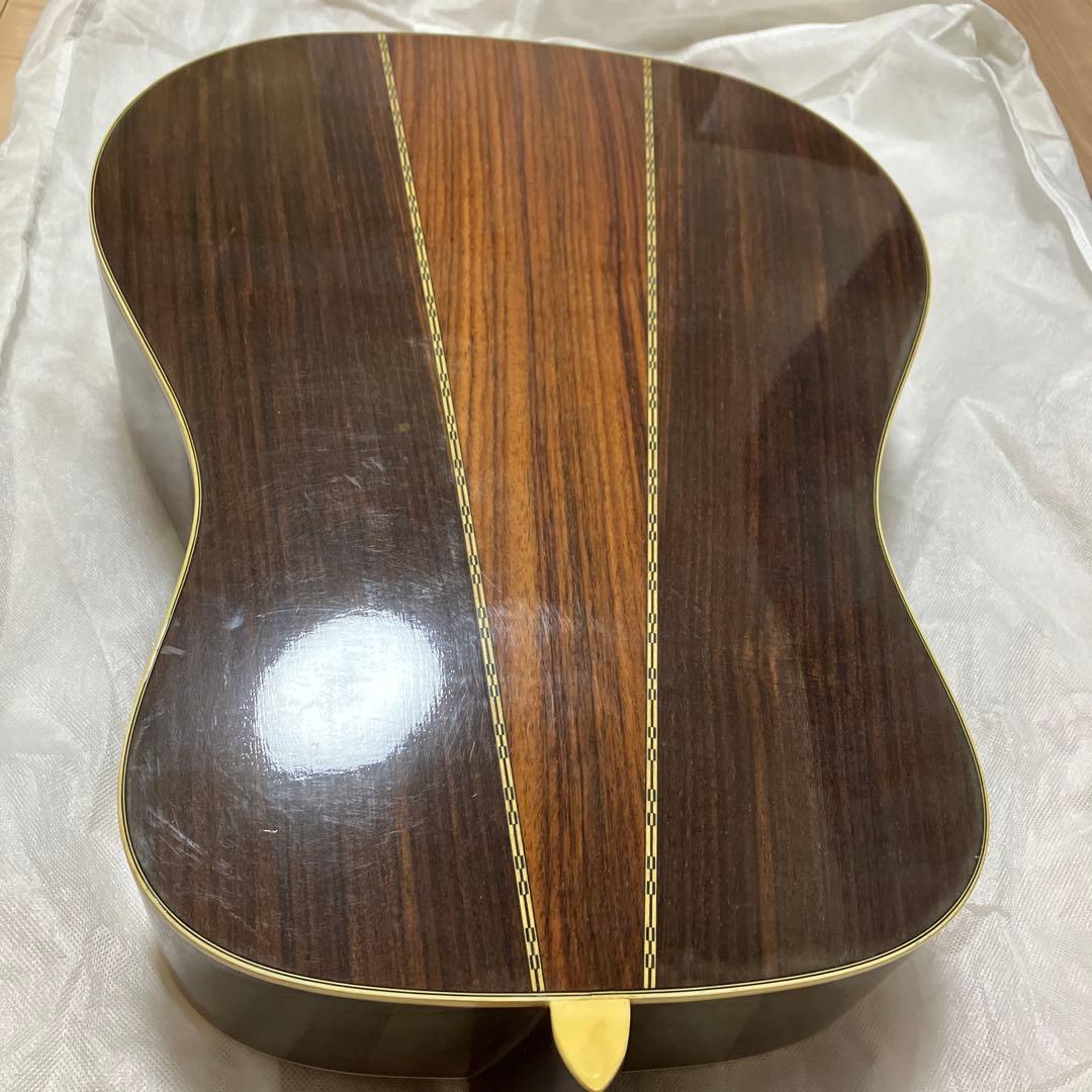 み*ん様 Pro Martin 縦ロゴ W-300 アコースティックギター ビン