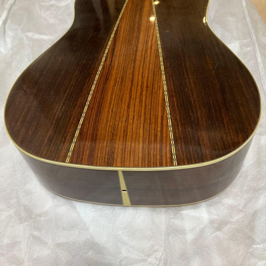 み*ん様 Pro Martin 縦ロゴ W-300 アコースティックギター ビン