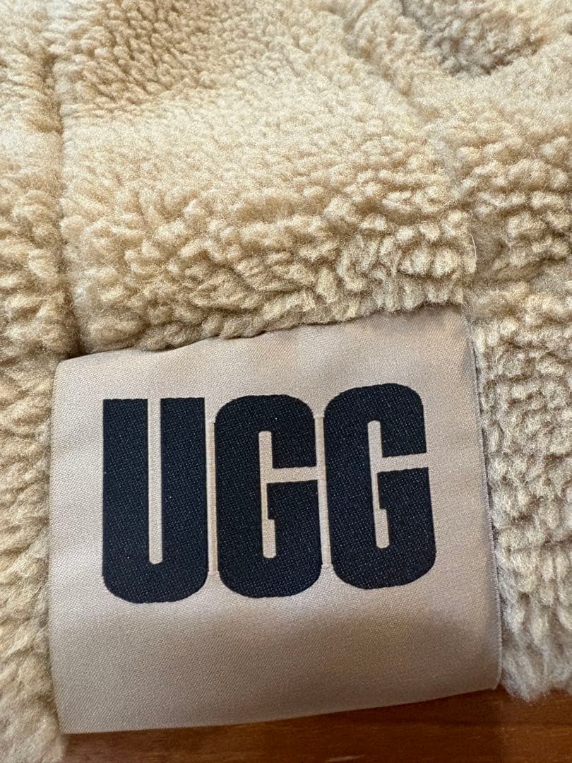 UGG ボアジャケット