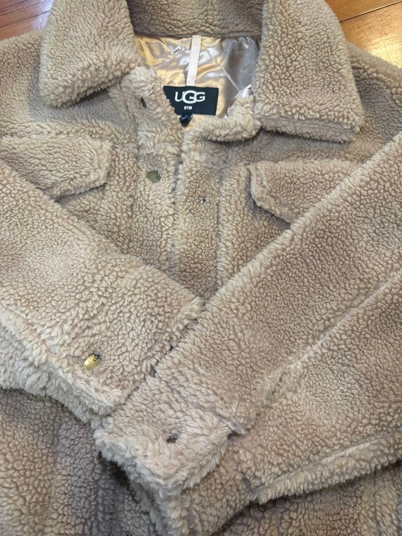 UGG ボアジャケット