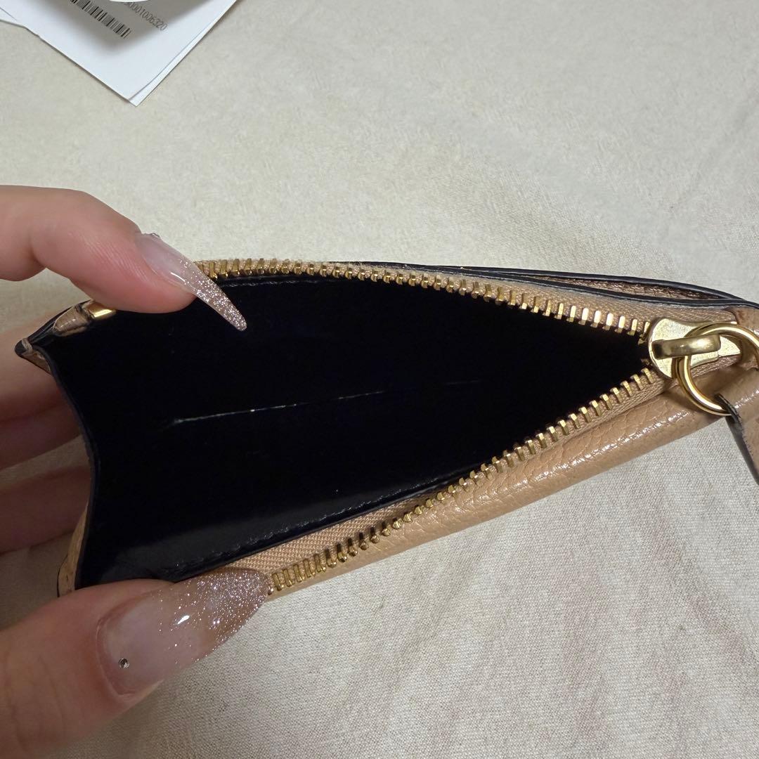 Chloé フラグメントケース