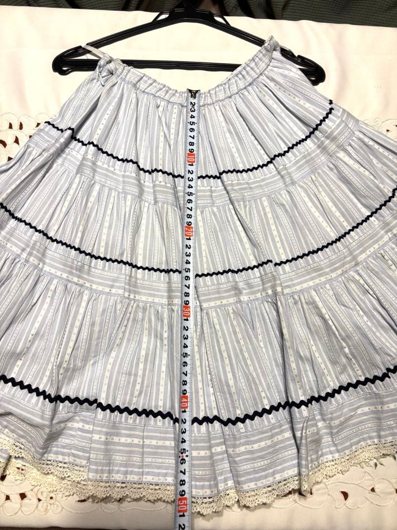 エミリーテンプルキュート　水色 フレアスカート ひざ丈 レース