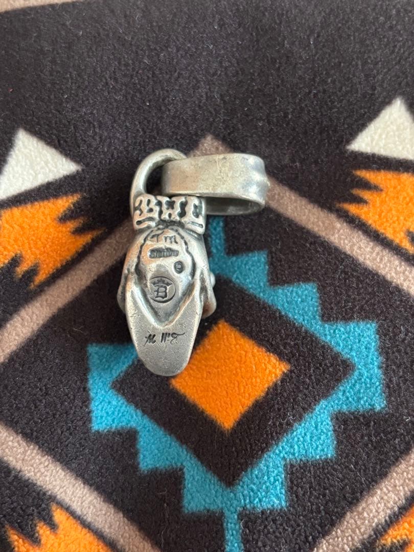 ビルウォールレザー　グッドラックスカル　チャーム