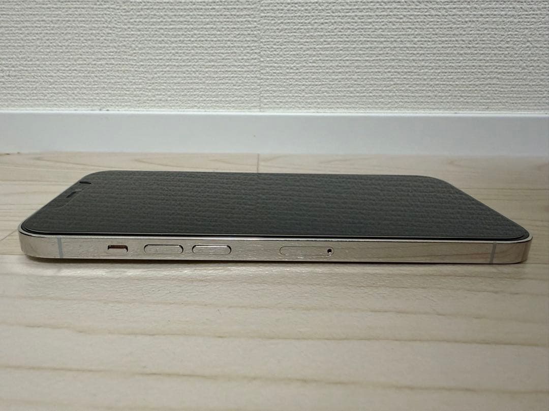 iPhone 12 Pro Max シルバー 128GB 箱付き