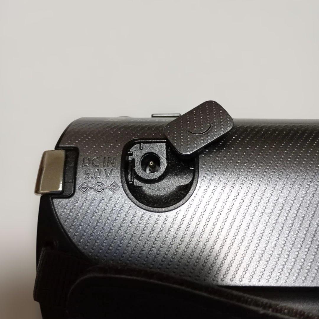 【超美品】Panasonic HC-V210Mデジタルハイビジョンビデオカメラ