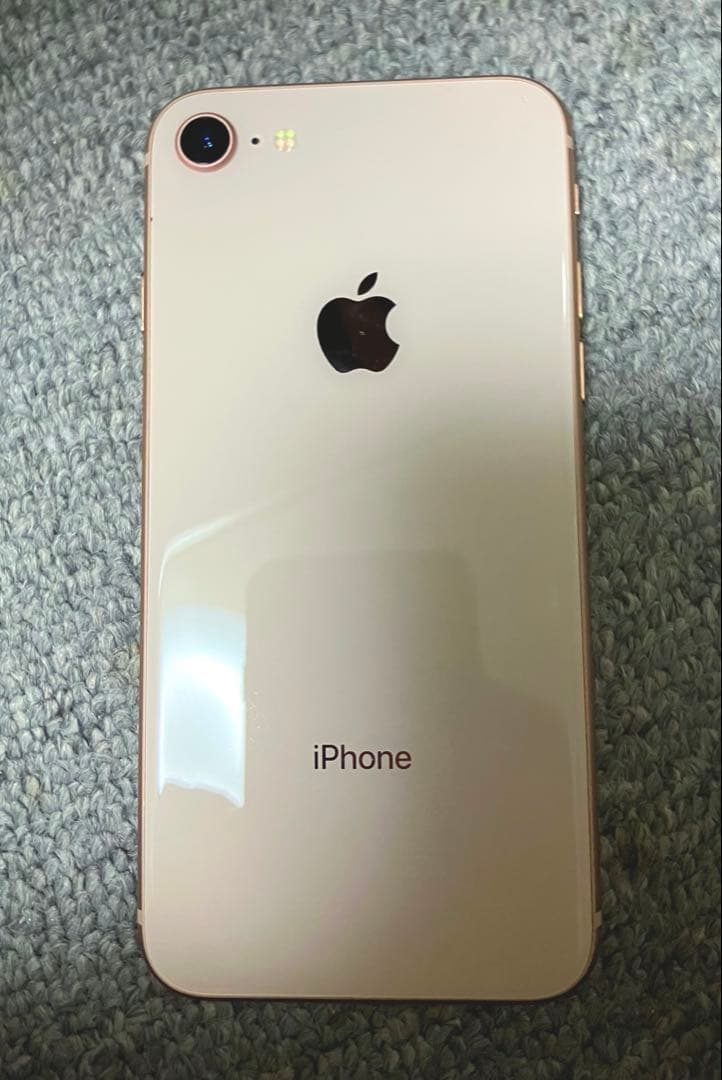 iPhone 8 64GB ゴールド 本体 SIMフリー