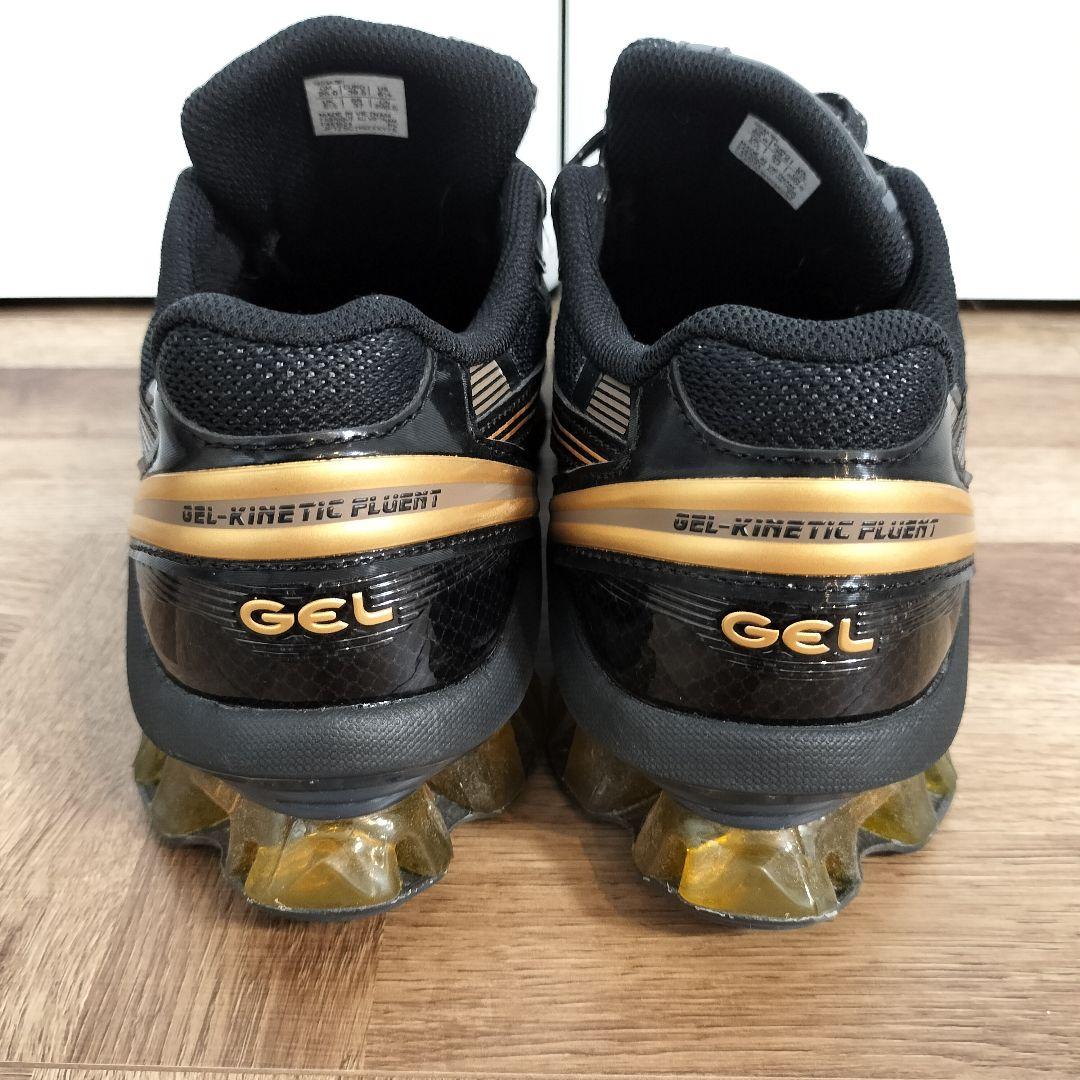 靴 asics GEL-KINETIC FLUENT Black/Black