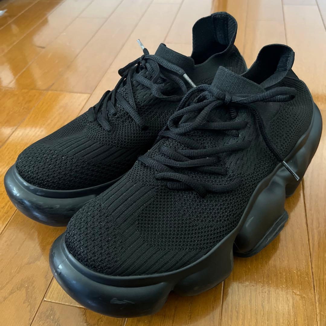 Gloomy　grounds MOOPIE MADBLK