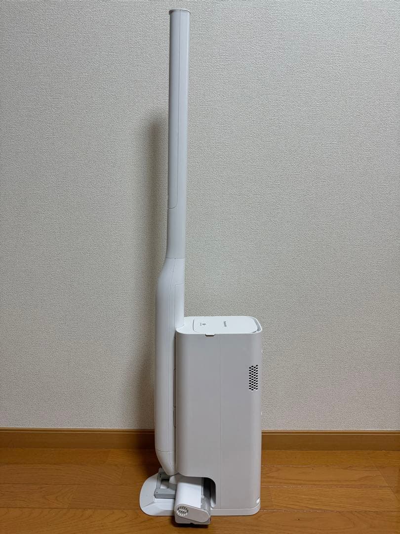 Panasonic コードレス 掃除機 MC-NS10K 22年製　動作保証