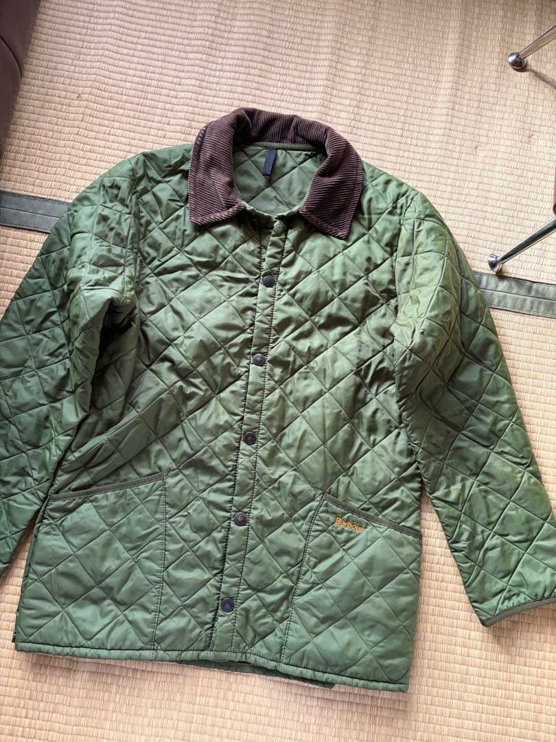 オリーブグリーン キルティングジャケット