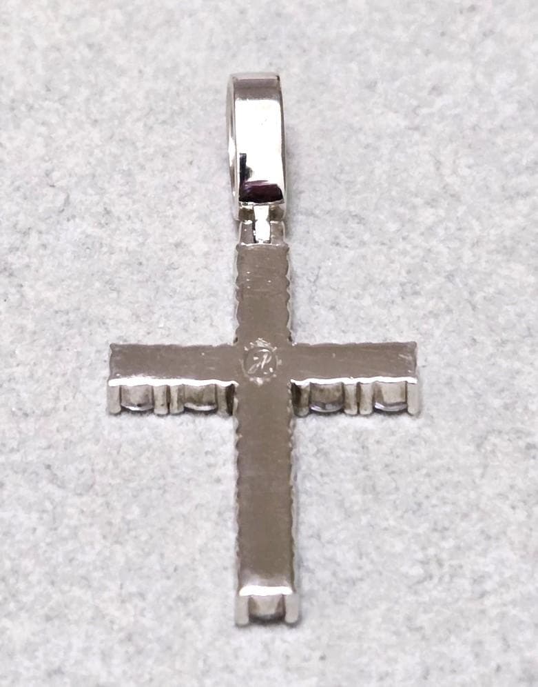 AVALANCHEアバランチ　テニスクロス　十字架　SV925トップ　43207