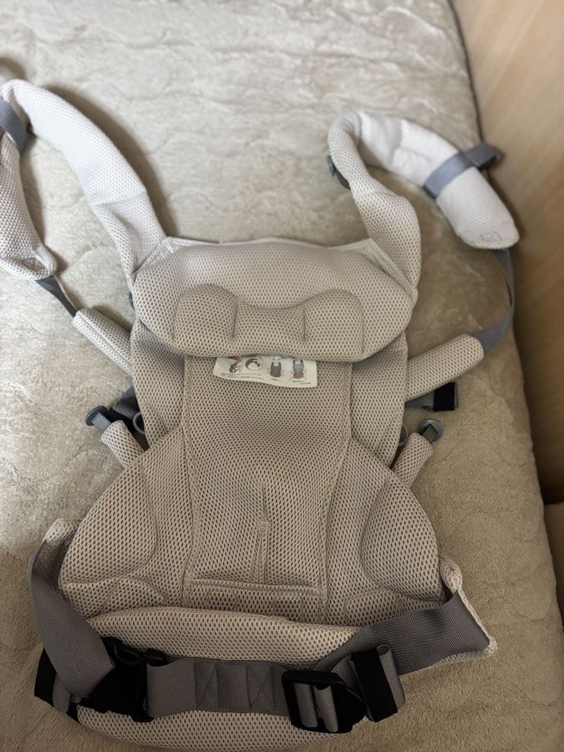 m*i様 エールべべ抱っこ紐ベージュ