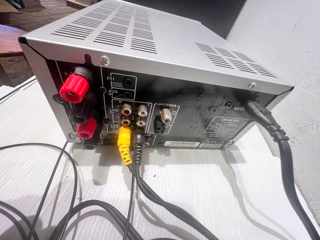 ONKYO CR-555 CDレシーバー USB対応 リモコン、取説、箱付き