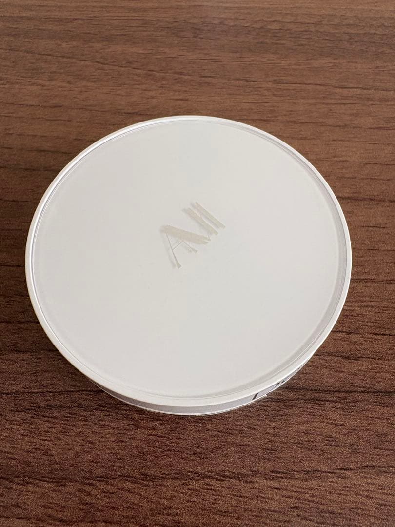 Deami クッションファンデ、ノベルティ(ミラー、ミニクッション)