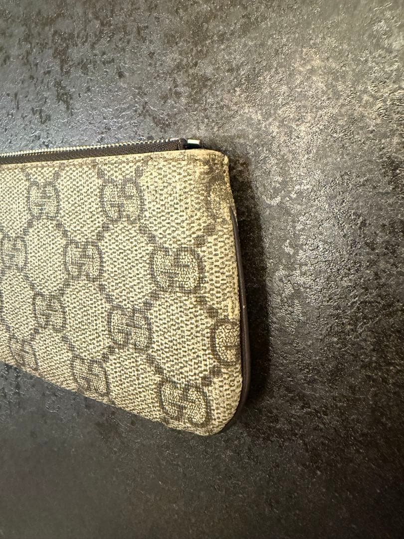 【グッチ】GGスプリーム ケース