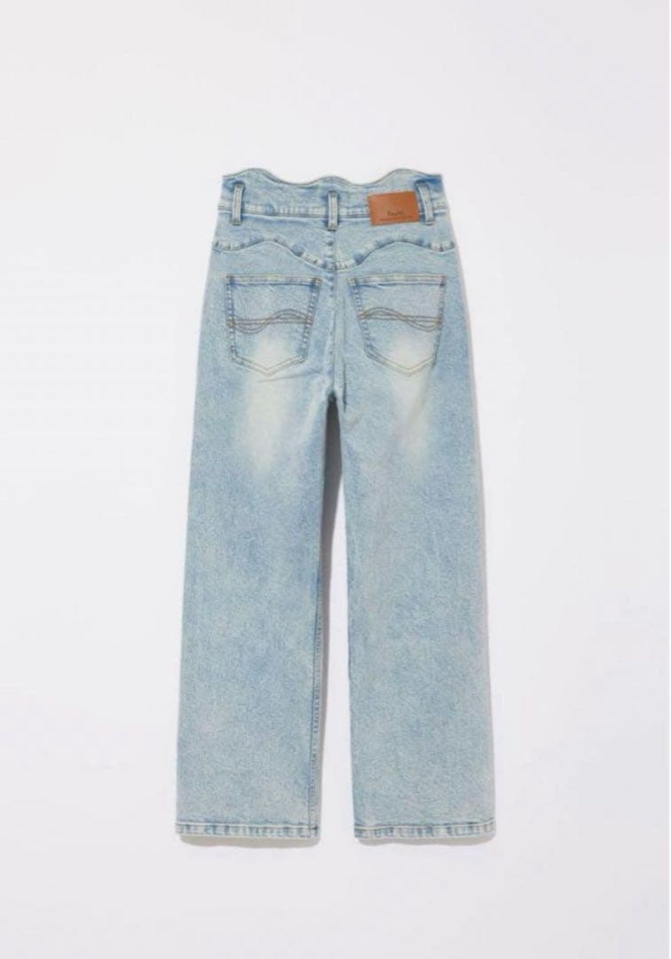 【Eaphi】WAVE DESIGN HIGH WAIST DENIM