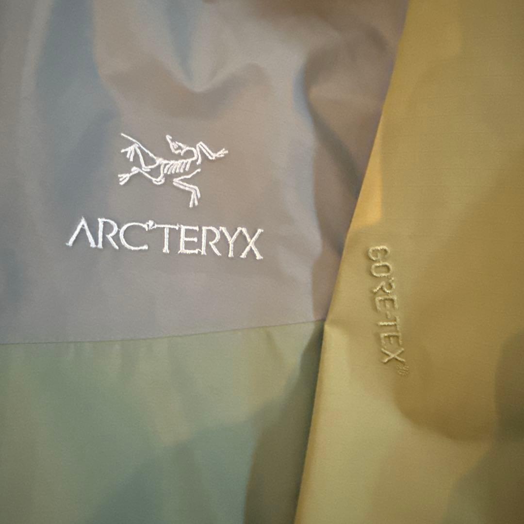 ARC’TERYX × BEAMS 別注 Beta SL Jacket