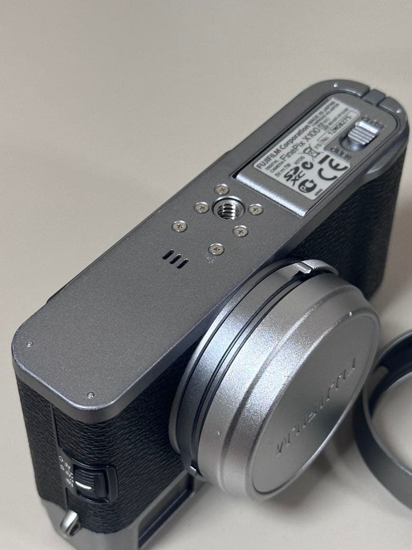 デジタルカメラ Fujifilm X100 finepix