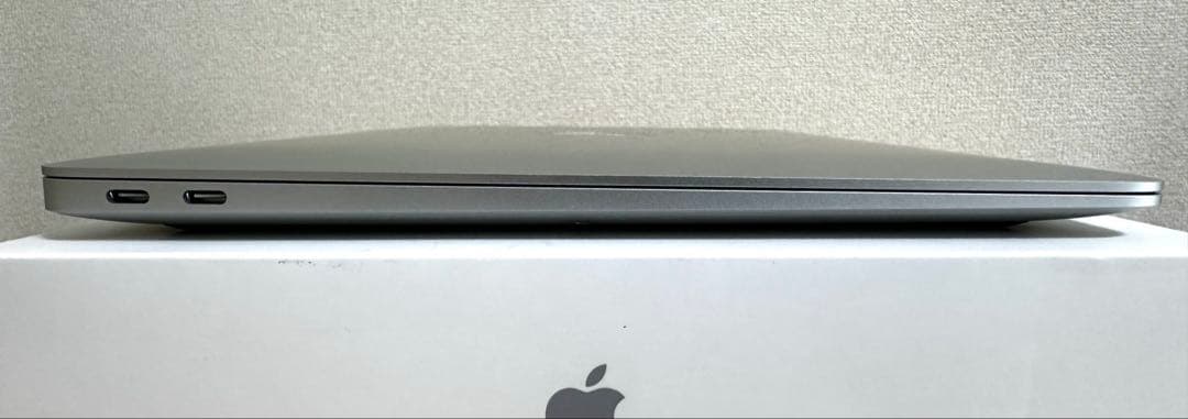 ★D　MacBook Air M1 8GB 512GB