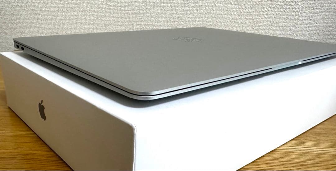 ★D　MacBook Air M1 8GB 512GB