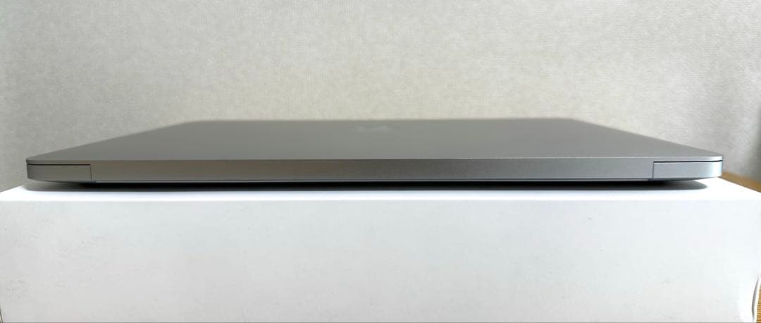 ★D　MacBook Air M1 8GB 512GB