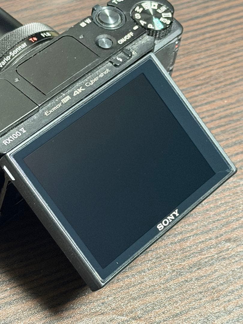 SONY DSC-RX100M5コンパクトデジタルカメラグリップ付き