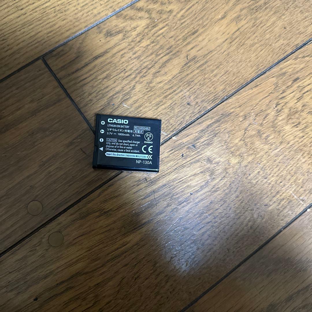 CASIO EXILIM コンパクトデジタルカメラ