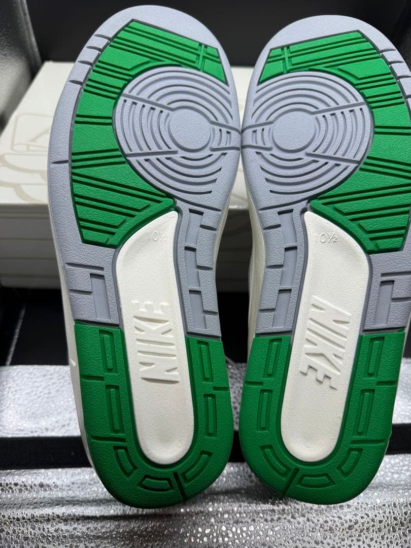 Air Jordan 2 lucky green 28.5 新古品