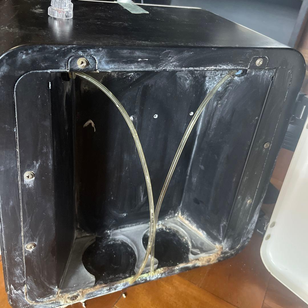 s*u様 ハイドラフェイシャル　AQUA ella アクアエラ　　　美容液ピーリ