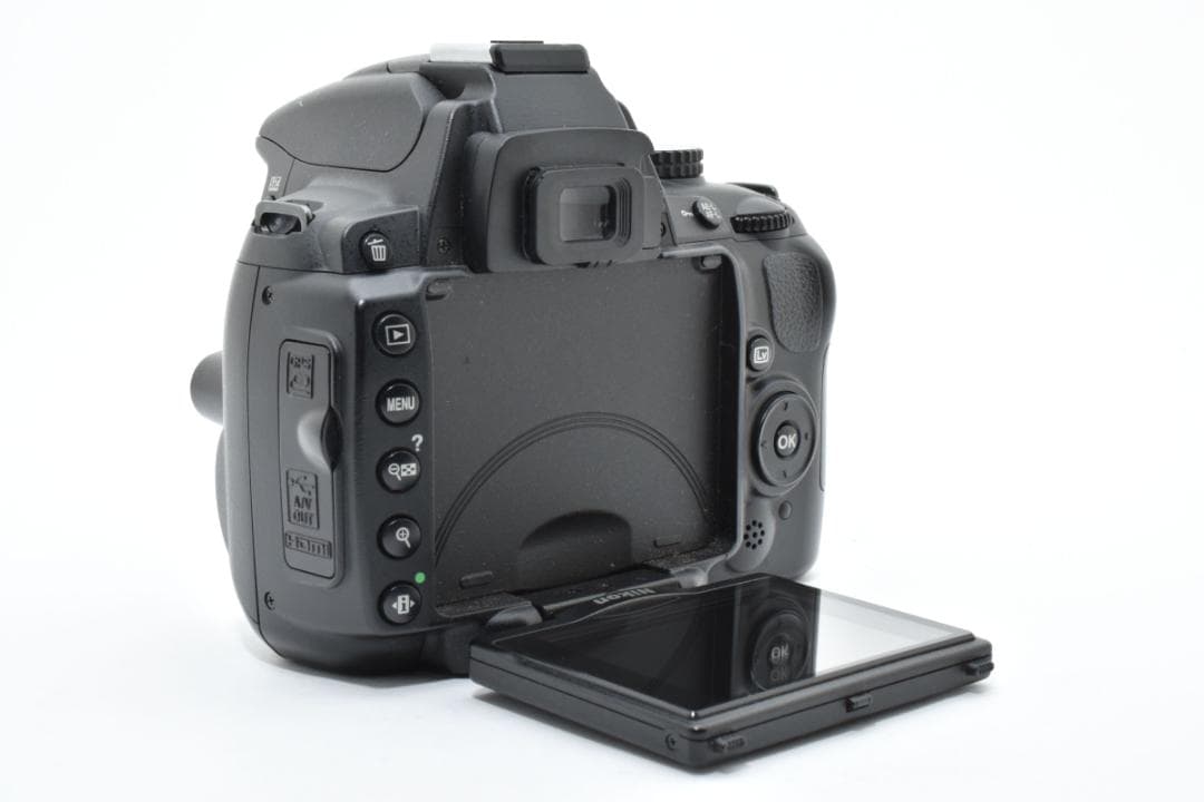 #598★良品★Nikon D5000 ボディ