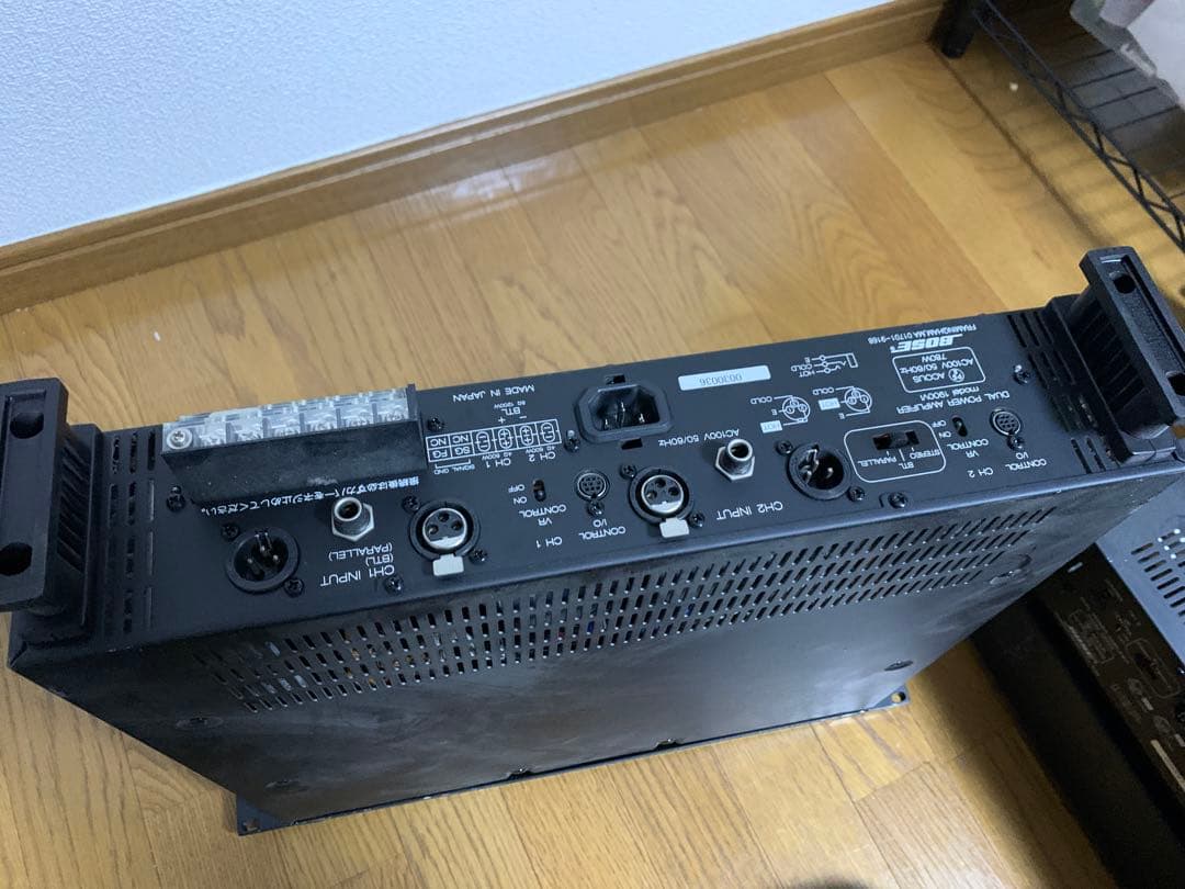 ②動作品　BOSE ボーズ 1900VI デュアル パワーアンプ 音響機材