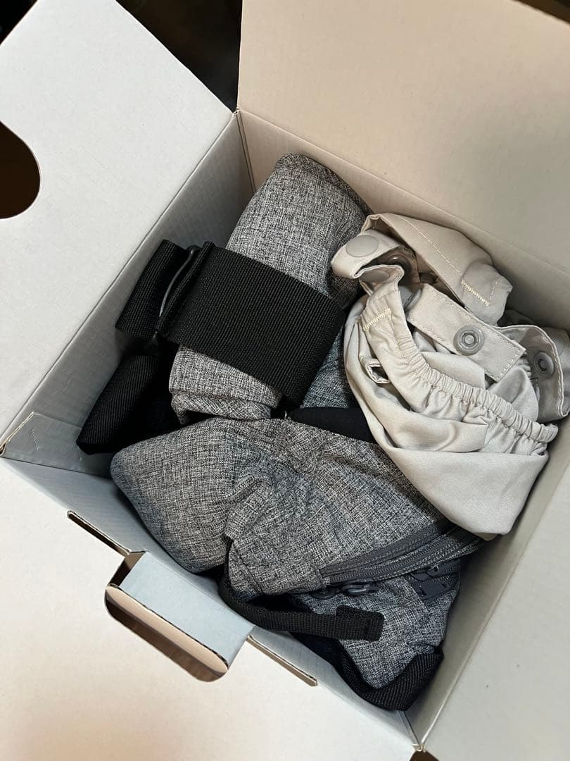 napnap Tran ヒップシート グレー