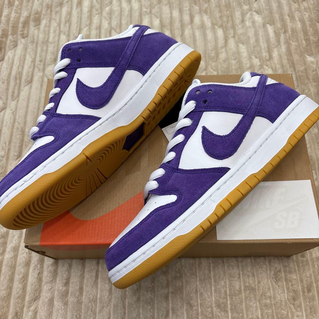 Nike SB Dunk Low ホワイト/パープル