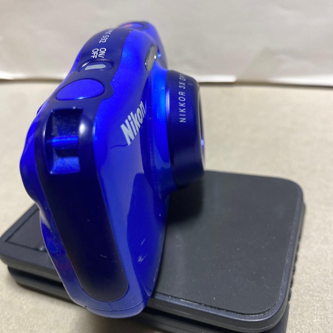 Nikon COOLPIX S32防水デジタルカメラ