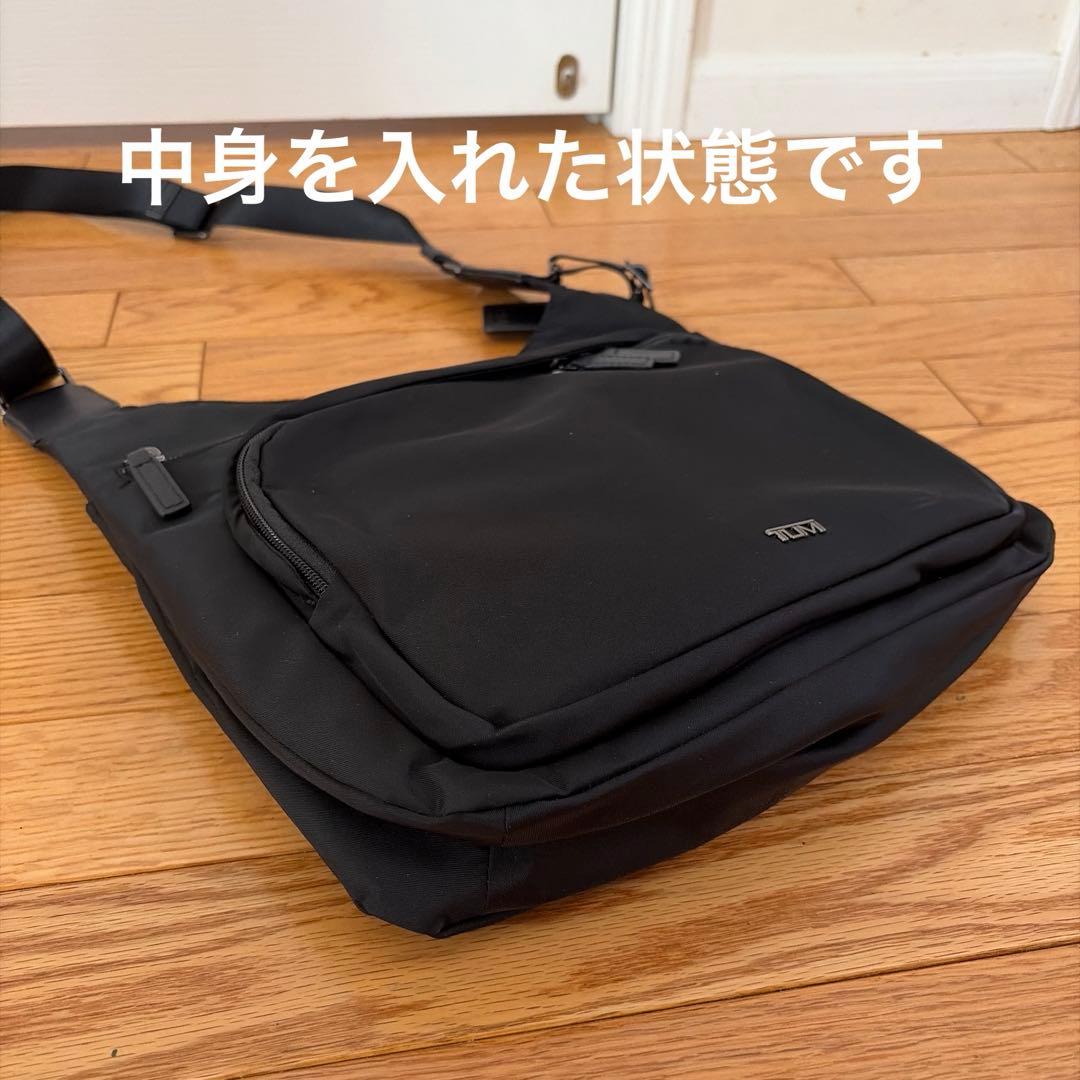 ✨TUMI ショルダーバック 黒 軽量 旅行 男女兼用✨未使用✨