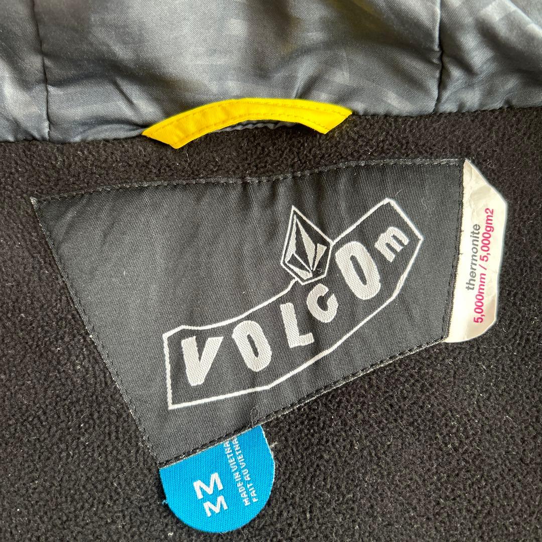 ボルコム　スノーボードウェアー　Mサイズ　最終お値下げ