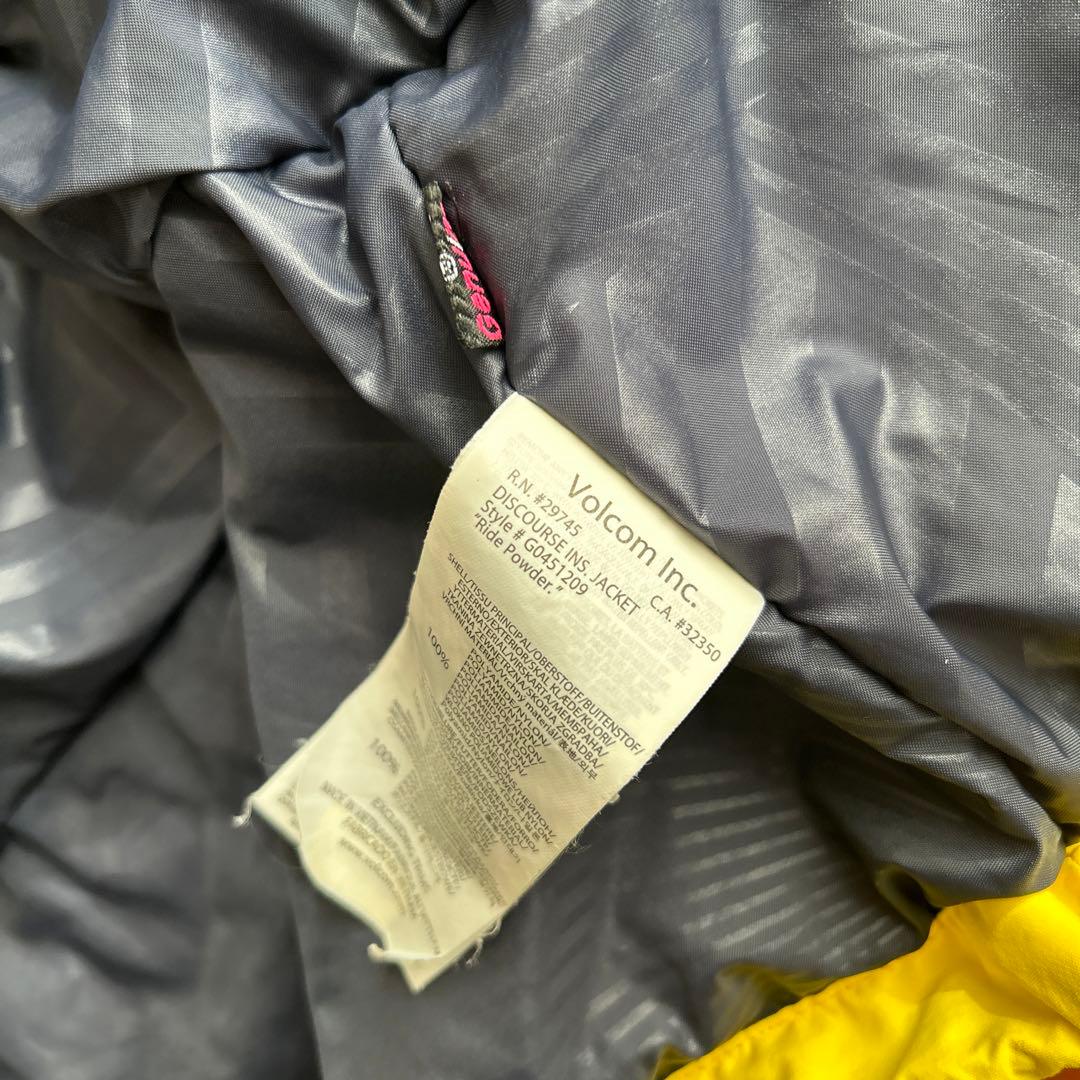 ボルコム　スノーボードウェアー　Mサイズ　最終お値下げ