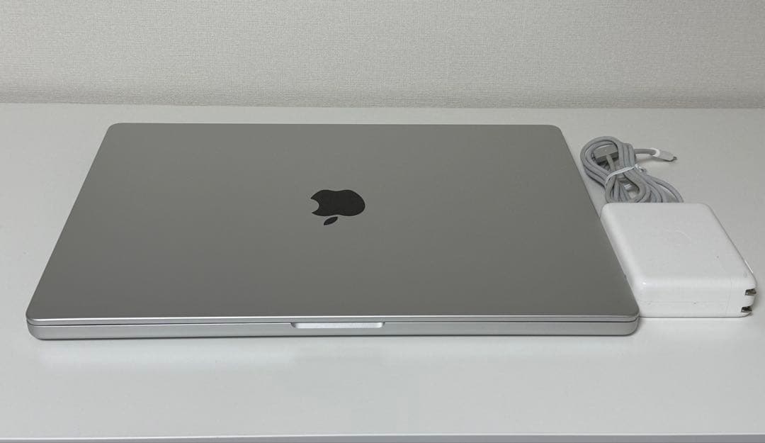 Apple MacBook Pro 16インチ M1 Max 32GB 1TB