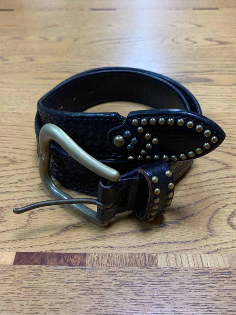 calee ベルト　caleeレザーベルト　スタッズベルト
