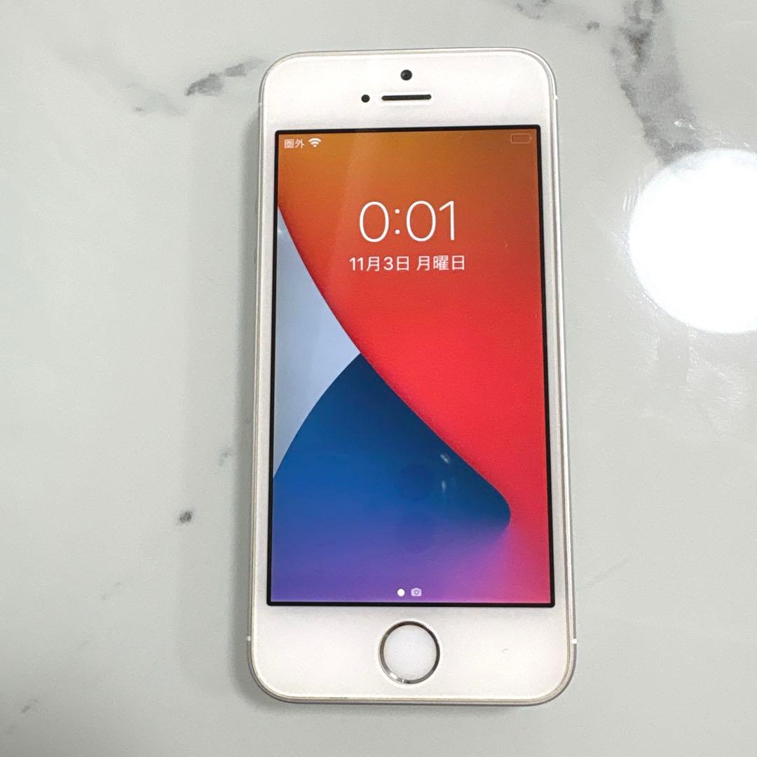 iPhone SE 初代　シルバー