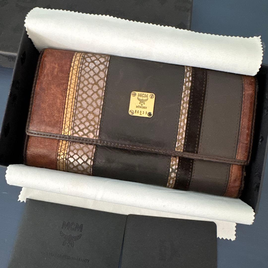レア！！MCM レザー長財布 R6039 ブラウン