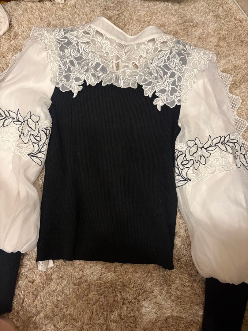 スナイデル　レースカラーニットプルオーバー