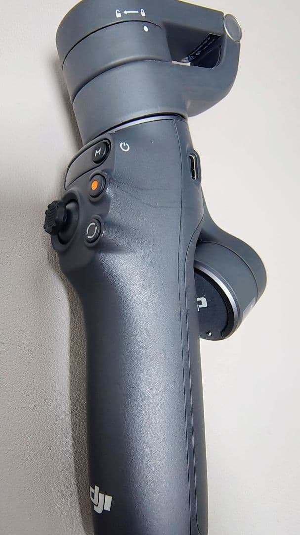 【美品・使用回数2回】DJI Osmo Mobile 6