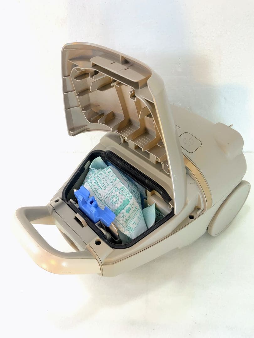 HITACHI 紙パック式クリーナー　かるパック　CV KP90K